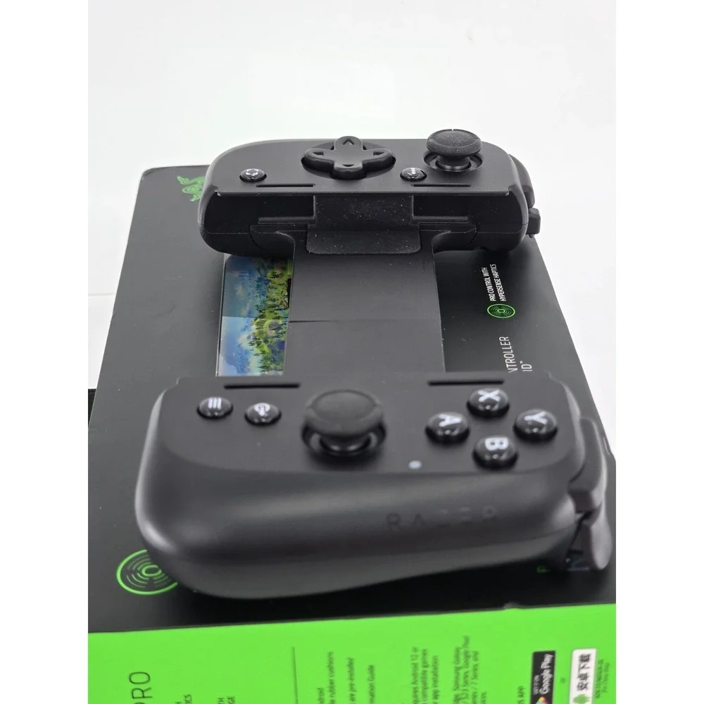 RAZER KISHI V2 PRO MOBILE GAMING CONTROLLER FOR ANDROID RZ06-04580100-R3M1